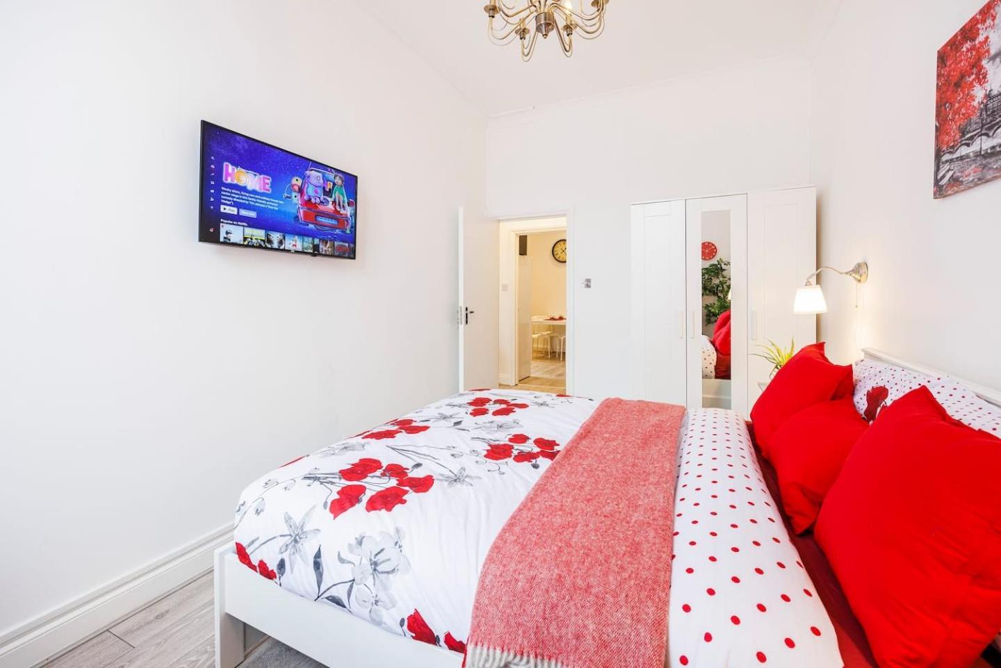 12 Bed Charming And Bright Flat Appartamento